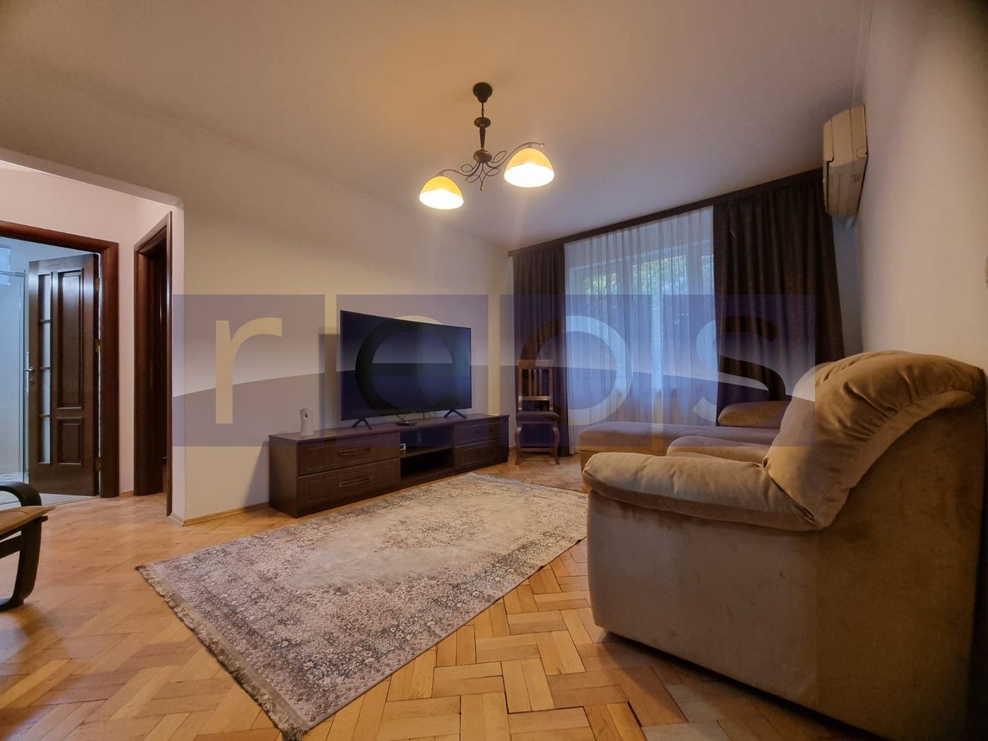 VANZARE 3 CAMEE TINERETULUI -SEMIDECOMANDAT - Poză 2