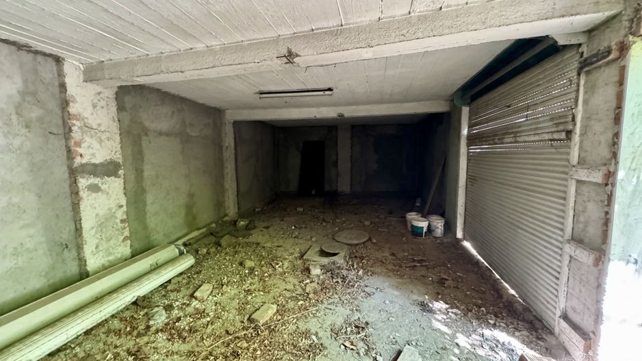 OPORTUNITATE RARA - imobil central, multifunctional, curte PROPRIE - Poză 37