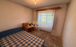 De vanzare apartament 3 camere-bloc tip vila !! - Poză 3