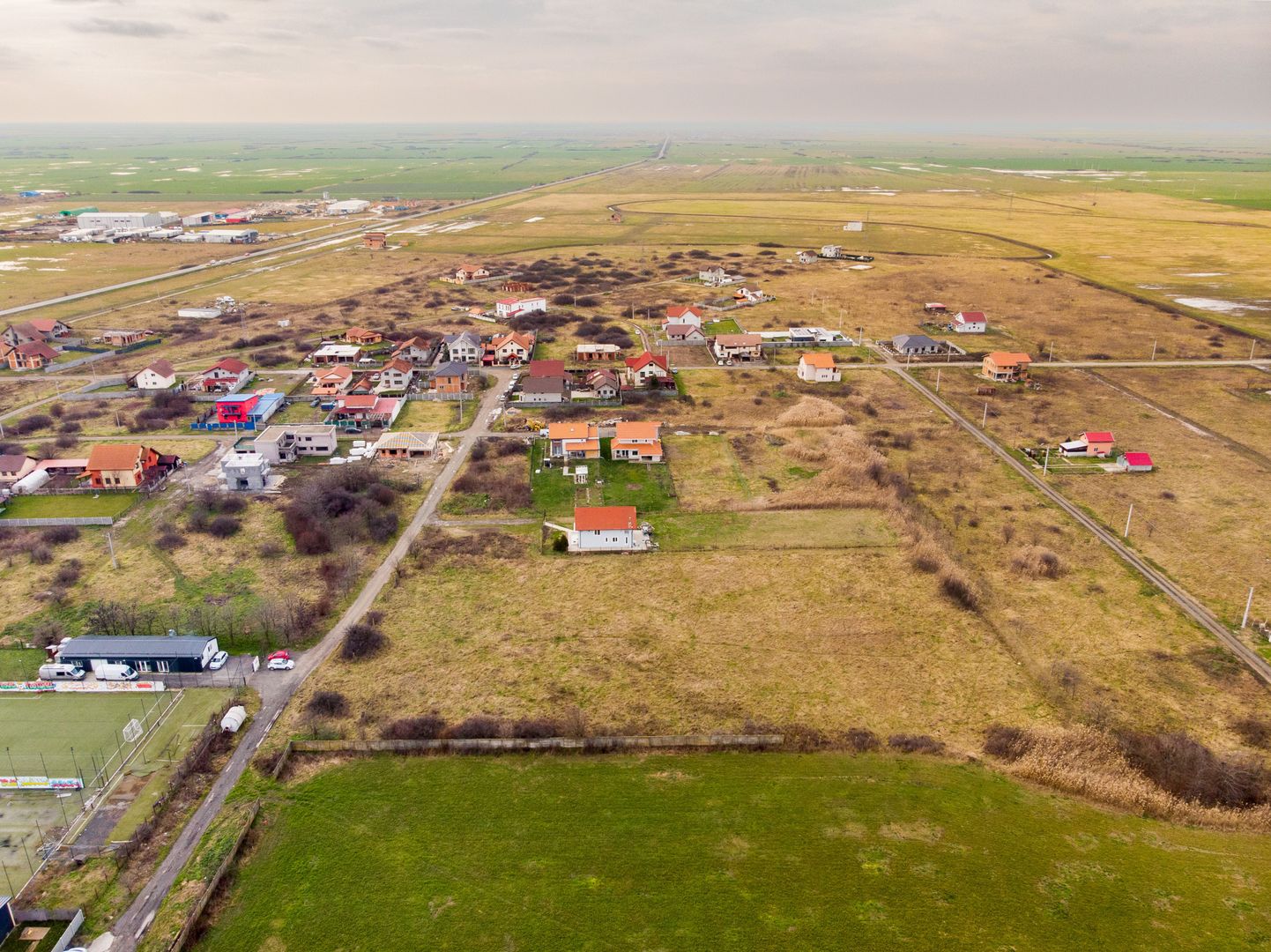 Teren de investiții cu PUZ industrial în Săcălaz - Poză 10