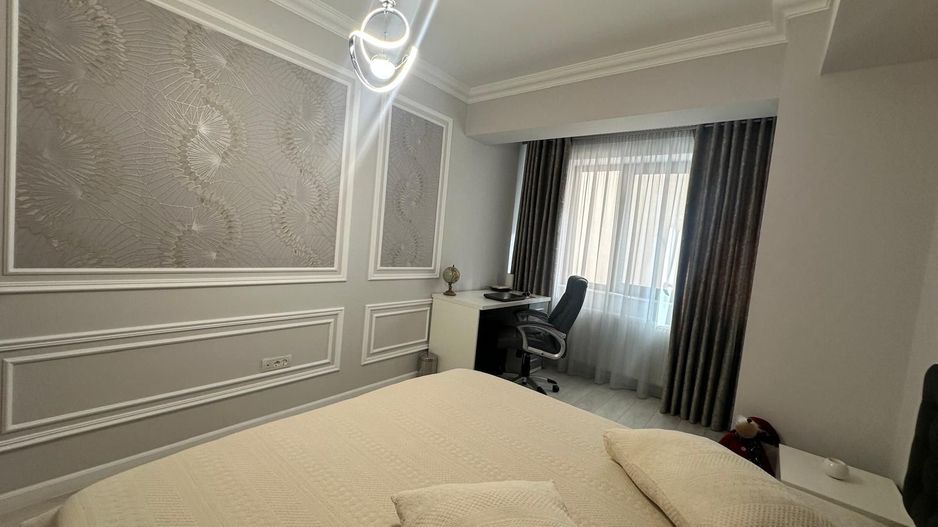 Apartament 3 camere de vanzare Zona Compozitorilor - Poză 7