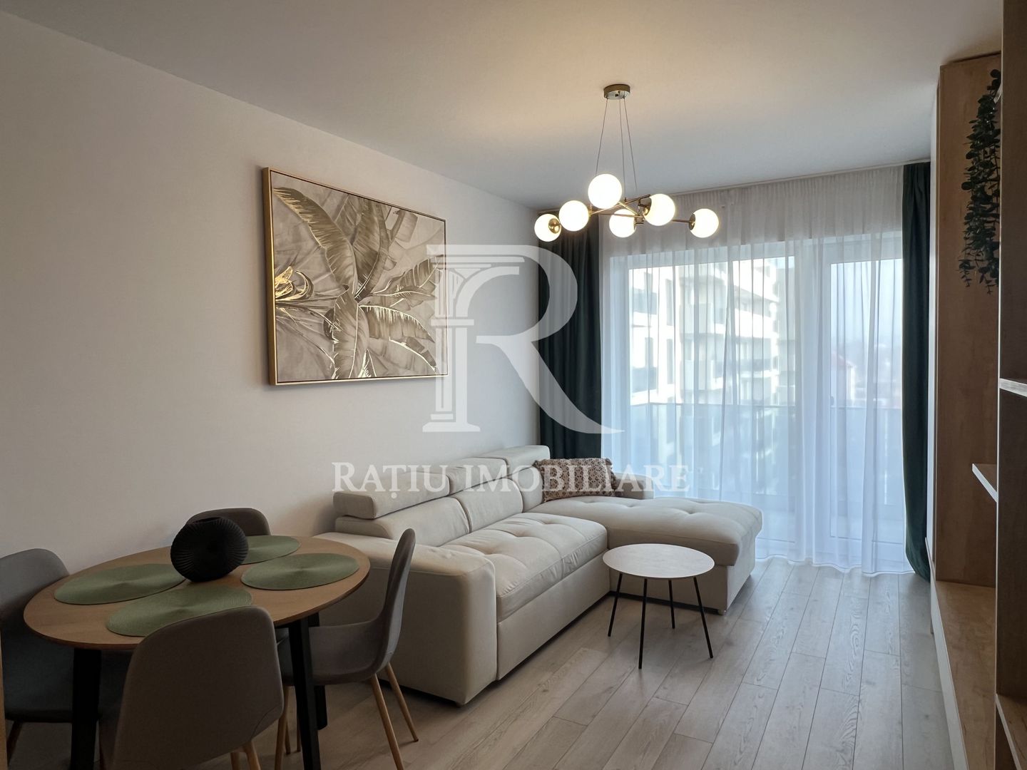 Apartament cu 3 camere | Prima Arena | Oradea - Poză 1