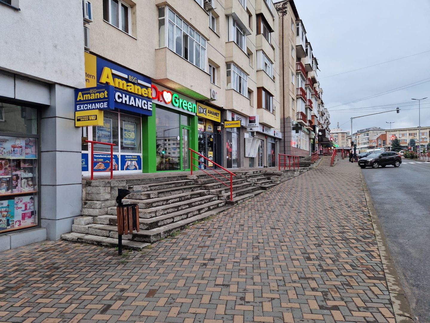 SPATIU ULTRACENTRAL FALTICENI - Poză 2