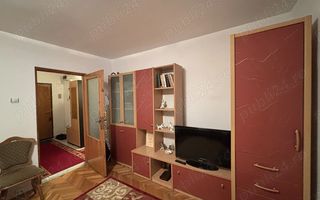 Apartament 3 camere zona Aradului parter cu balcon - Poză 1