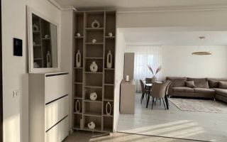 Apartament cu doua camere, zona Tractorul - Coresi, Top City 54 mp - Poză 3