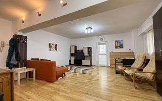 Garsonieră luminoasă cu 2 balcoane – Calea Călărașilor - Poză 1