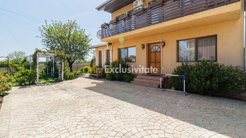 Casa cu suflet si gradina spectaculoasa - Poză 24