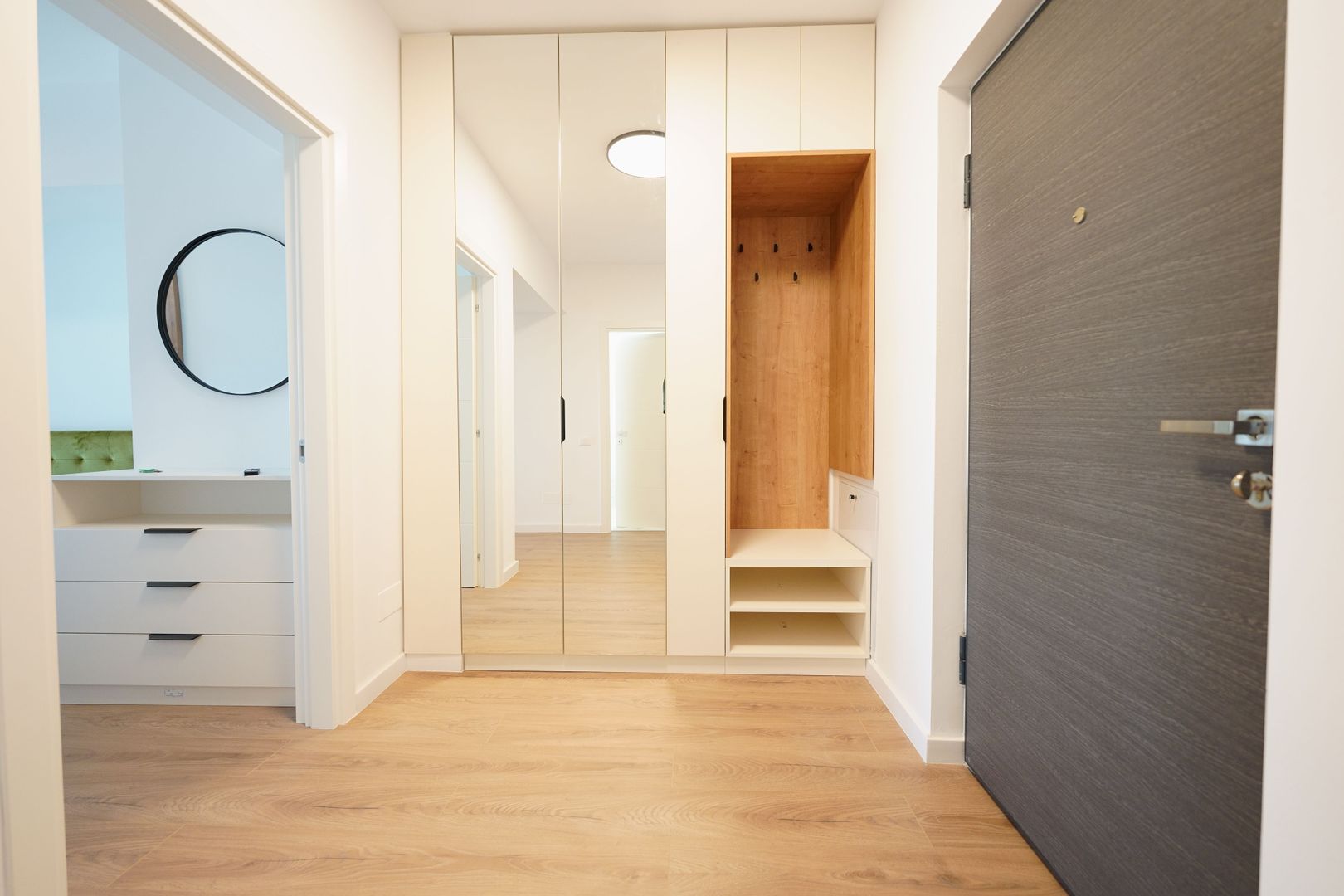 2camere + Parcare, Vedere Panoramica, Smart Lujerului - Poză 2