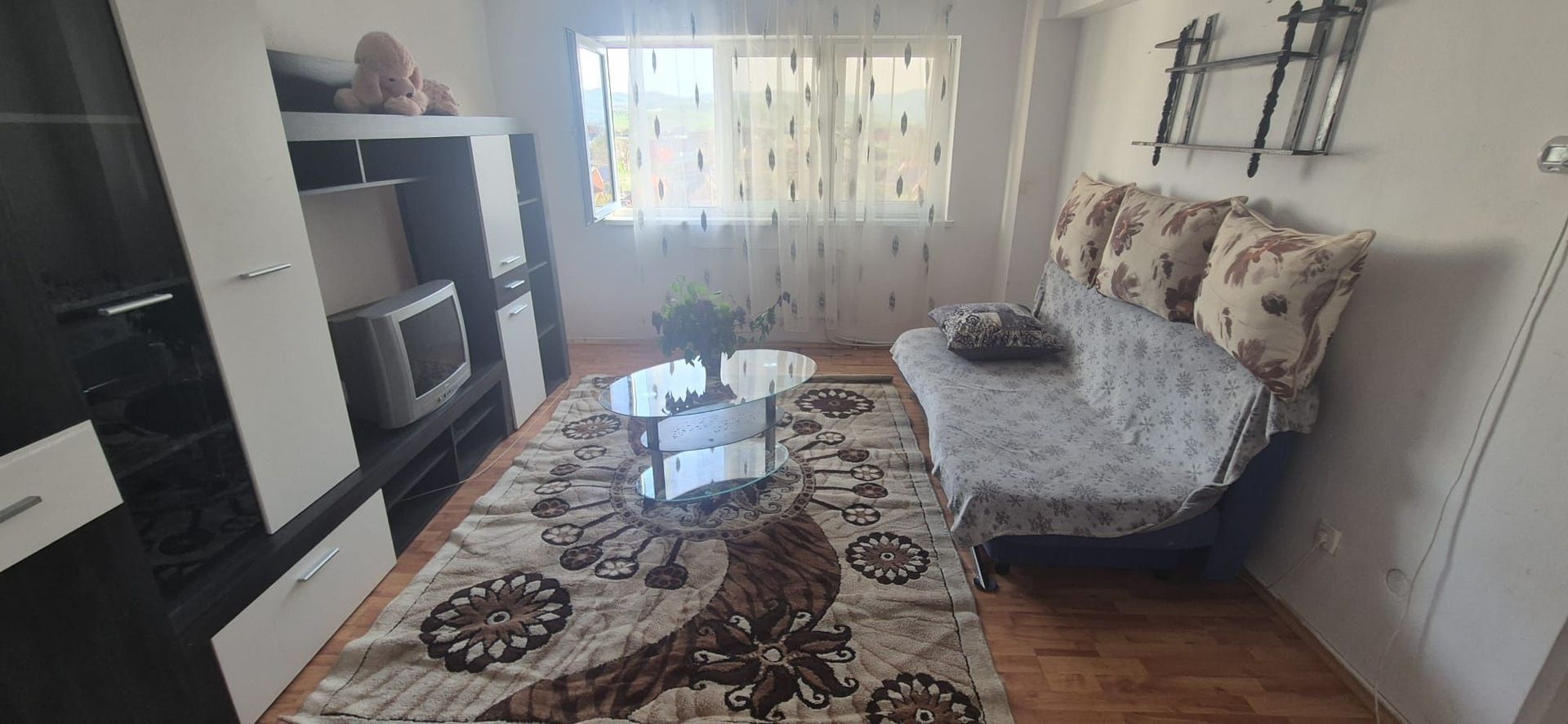 Apartament de inchiriat cu 2 camere, 55 mpu, mobilat, utilat, Sebes - Poză 2