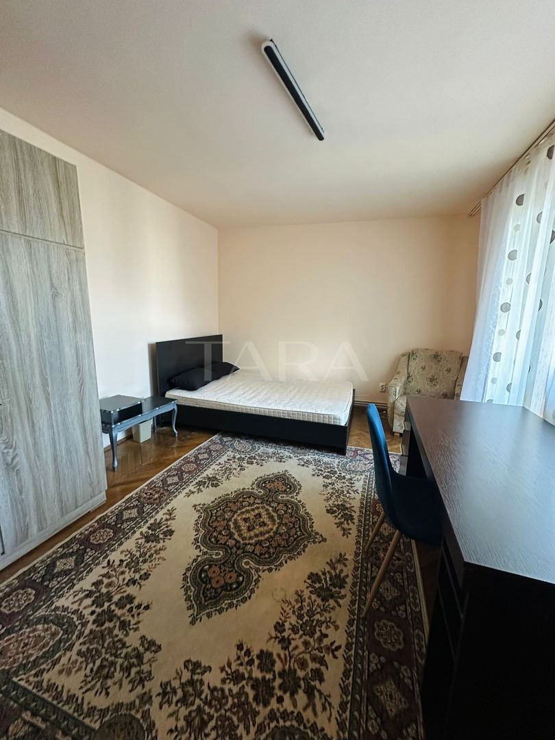 EXCLUSIVITATE. Apartament  4 camere decomandate, zona Primaverii. - Poză 6