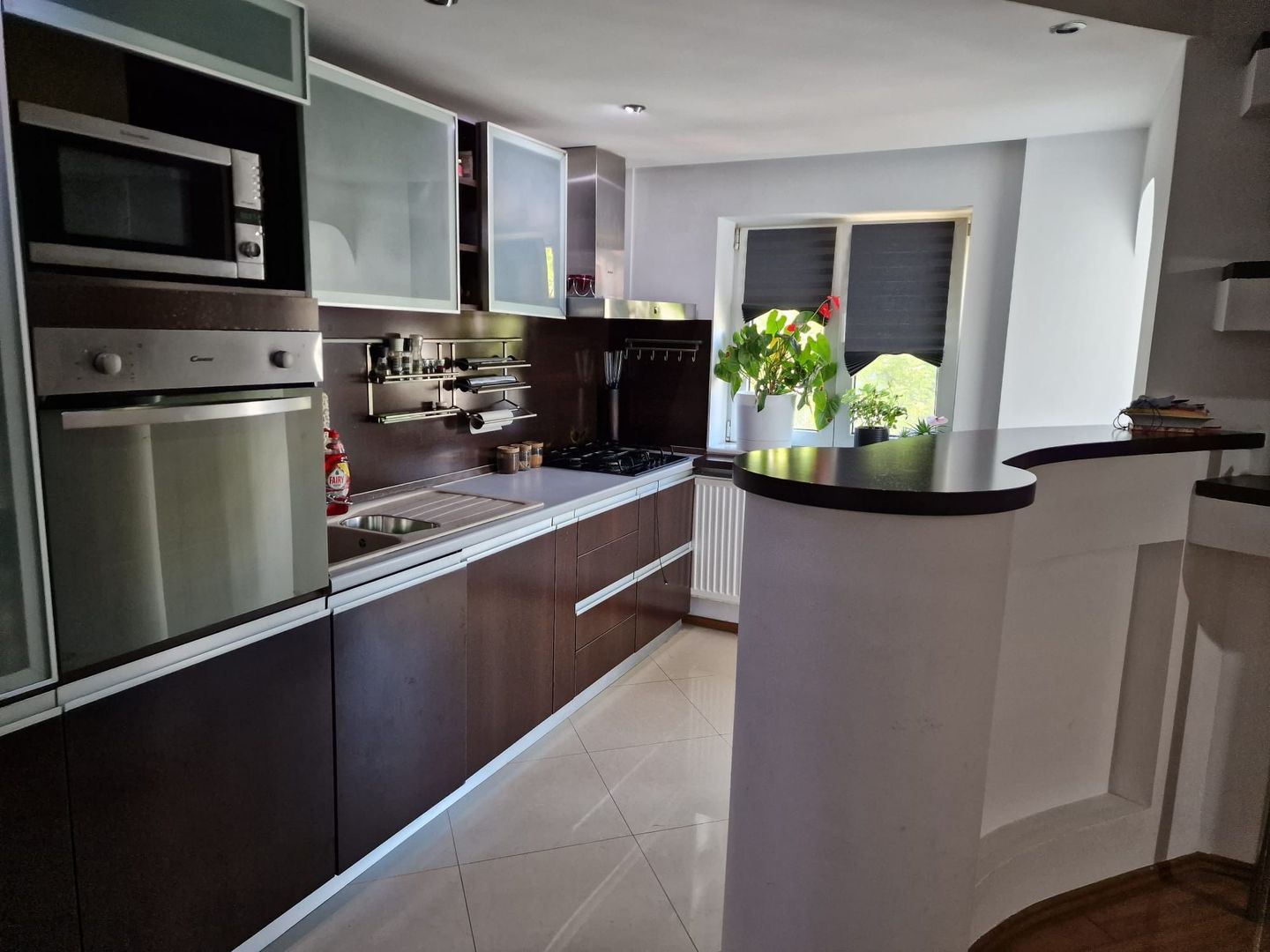 Apartament 3 camere mobilat, 82 mp, 2 bai, bloc 1988, Drumul Sarii - Poză 13