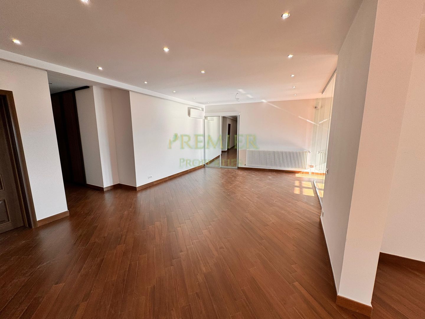 Apartament  bloc 2010 Dorobani - Poză 13