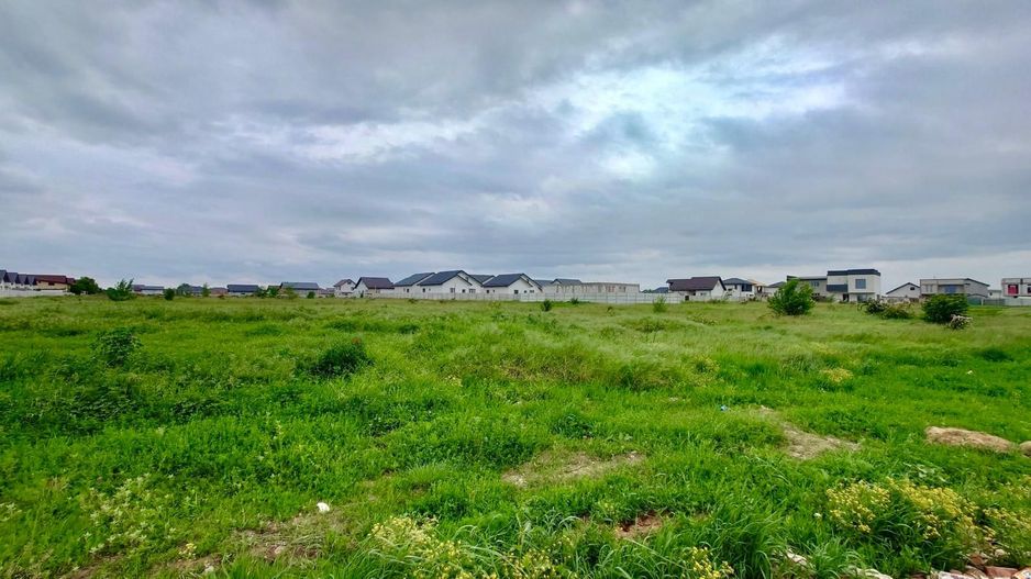 Teren intravilan superb pentru dezvoltare imobiliara Pantelimon - Poză 3