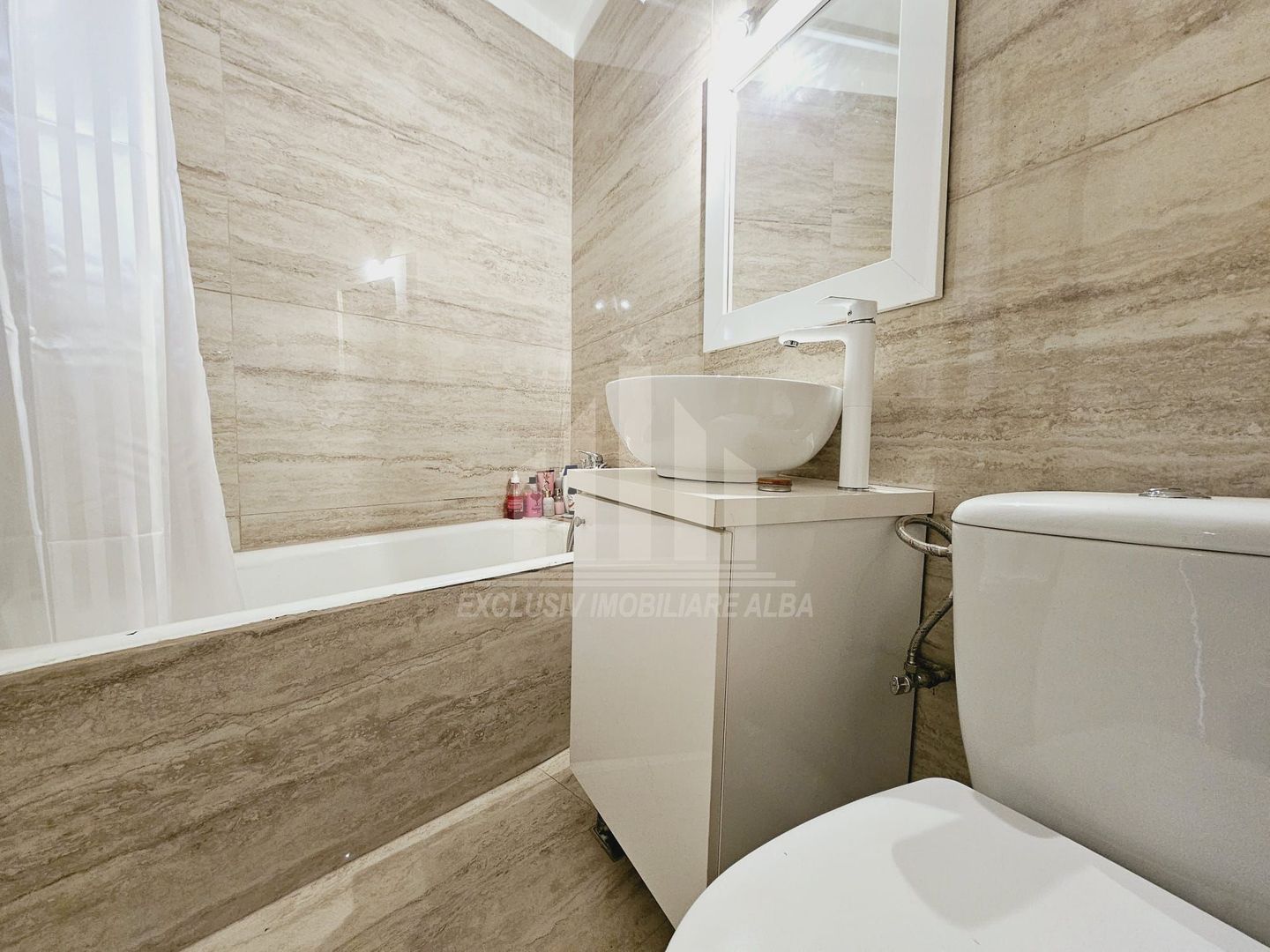 Apartament 3 camere |Scara interioara | 76mp | Renovat complet |Centru - Poză 8
