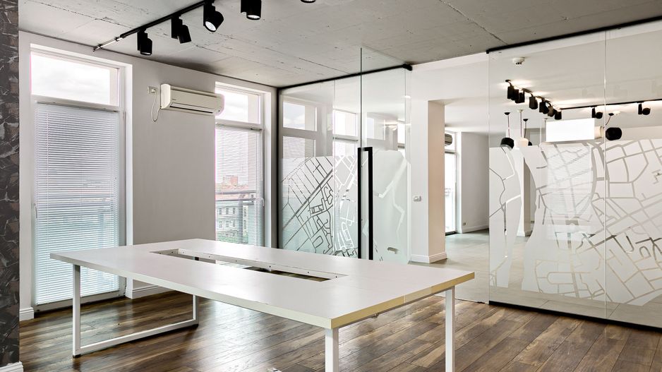 Spațiu birou în Arad ultracentral cu parcare - Poză 4