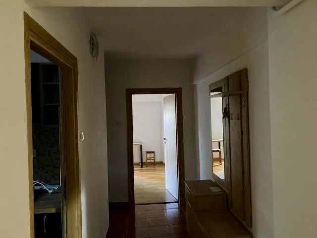 Soarelui | 1 Camera | Etaj 1 | Decomandat | Disponibil imediat - Poză 4
