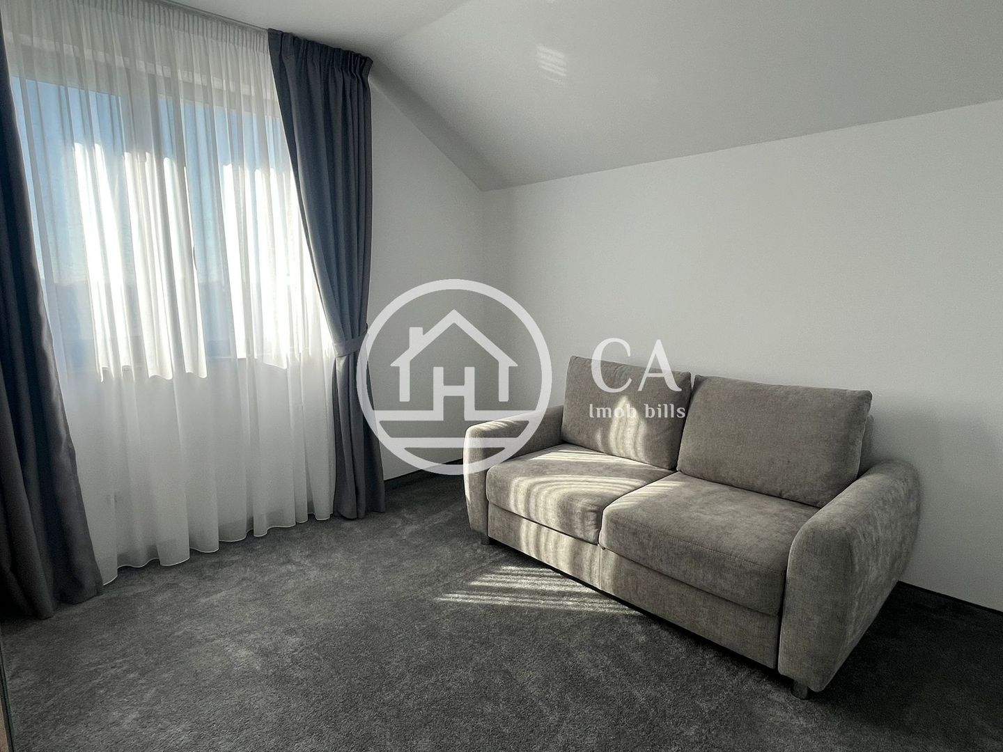 Casă cu 6 camere de închiriat în Cartierul Grigorescu, Oradea - Poză 14