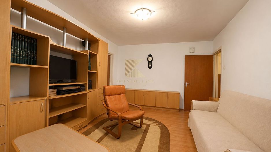 Apartament luminos cu 3 camere, parcare și boxă, zona Astra - Poză 3