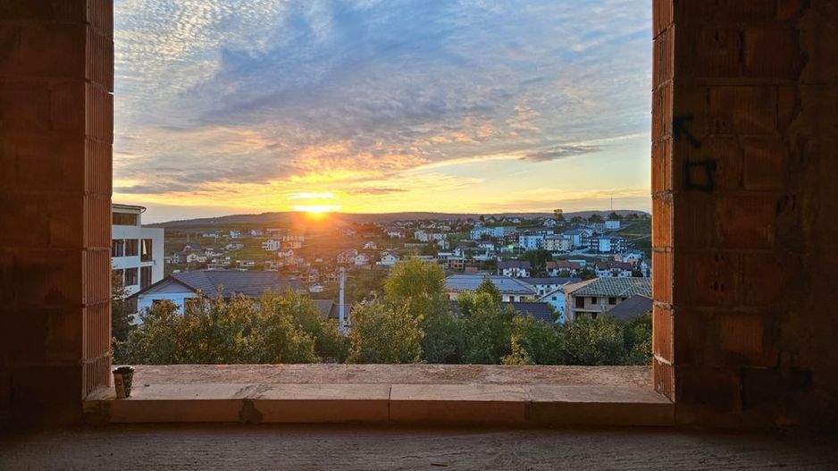 Casa Premium, locatie excelenta (Manastirea Cetatuia) la 1,5 km de Bld - Poză 1