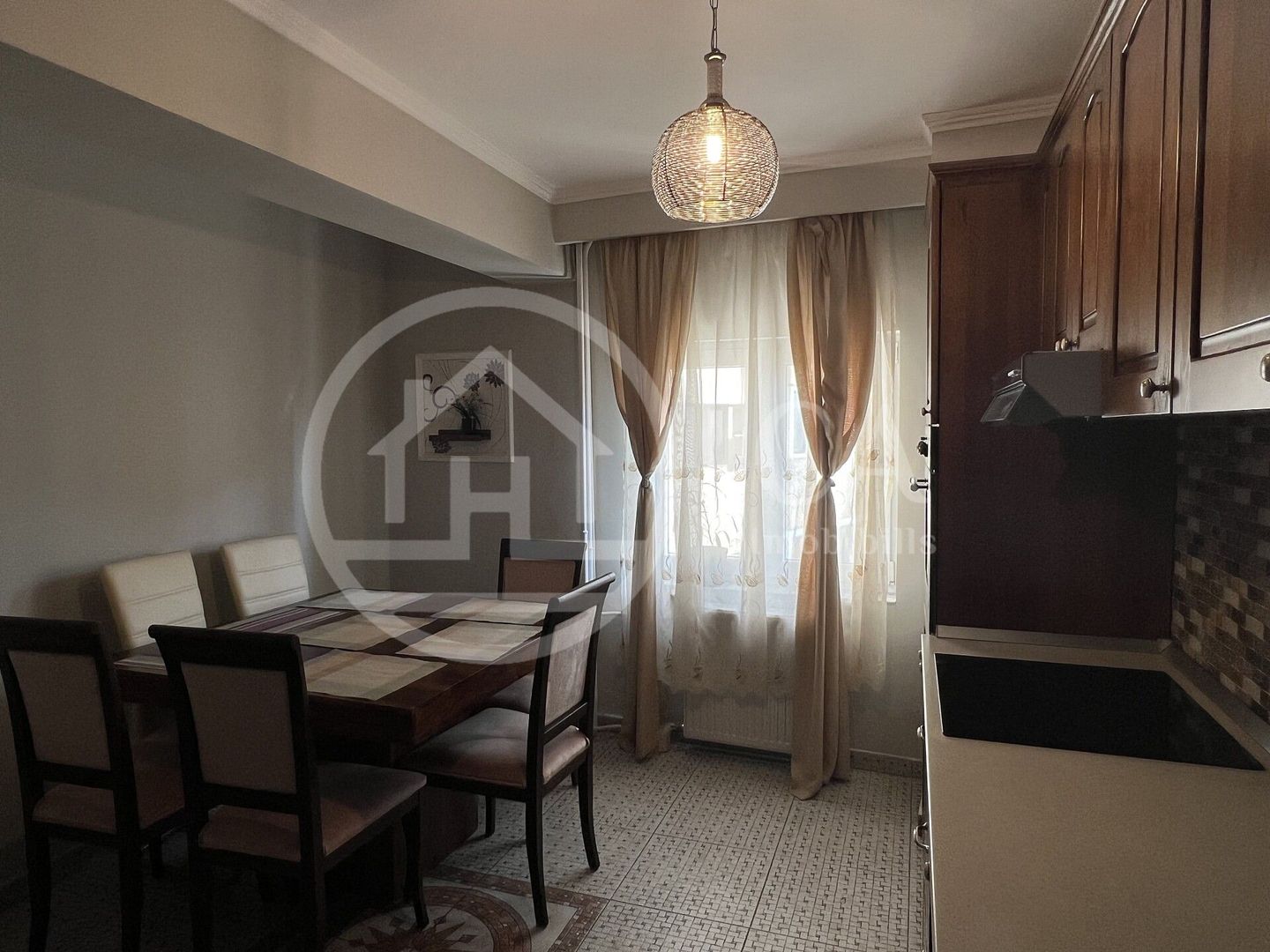 Apartament cu 3 camere de inchiriat pe Bd-ul Magheru Oradea - Poză 10