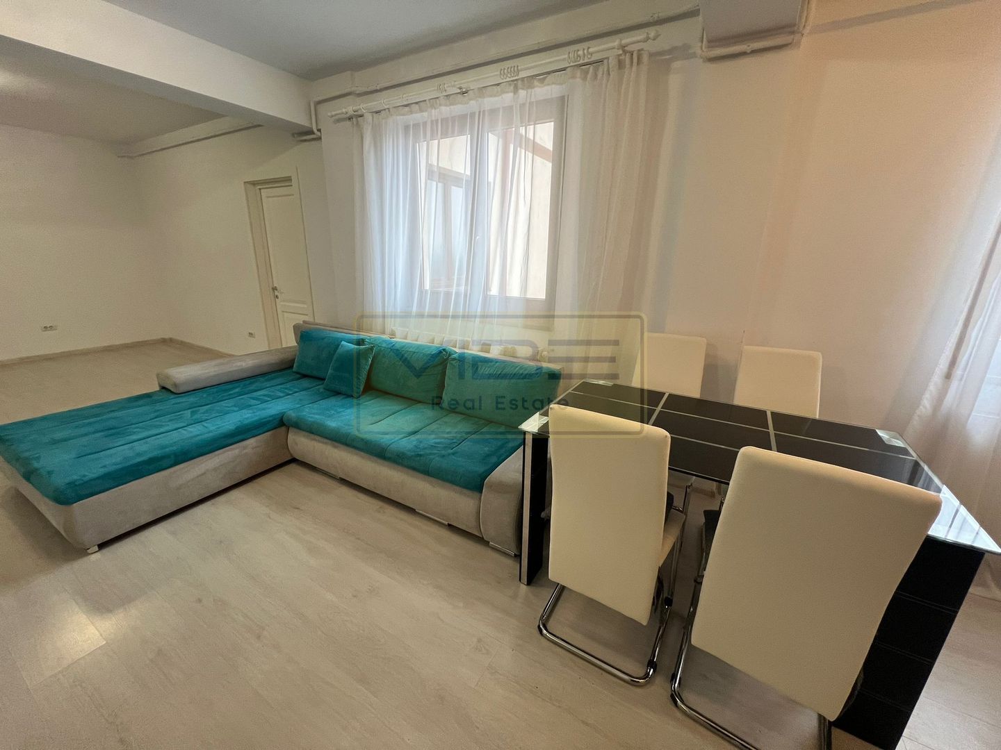Apartament 2 camere mobilat/intabulat  Galata -  1km Belvedere - Poză 9