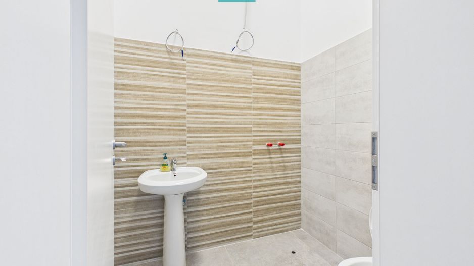 Spatiu Comercial 54,6 mp Bd. Iuliu Maniu - Poză 4