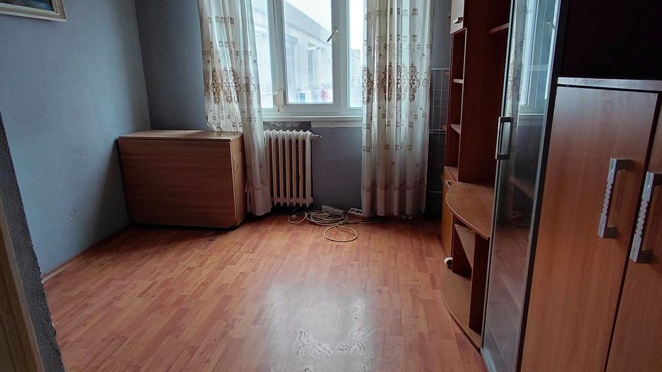 Apartament 2 camere, etaj 4/4, Micro 19 ,liber. - Poză 3