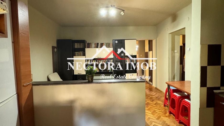 NECTORA IMOB-Apartament 2+1 camere, Zona ULTRACENTRALA, Etaj 2, 50 mp - Poză 1