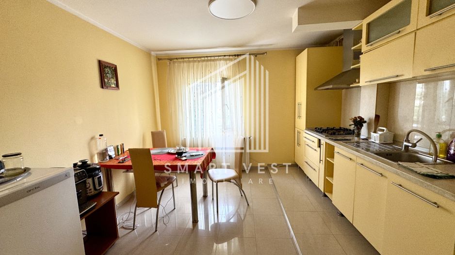 Apartament 3 camere decomandat de vanzare | Etajul 2 | Zona Micro 17 - Poză 10