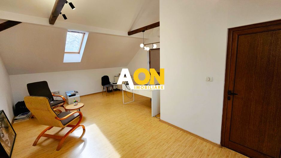 Spatiu de birouri la casa, 5 camere, 803 mp, Cetate - Poză 12