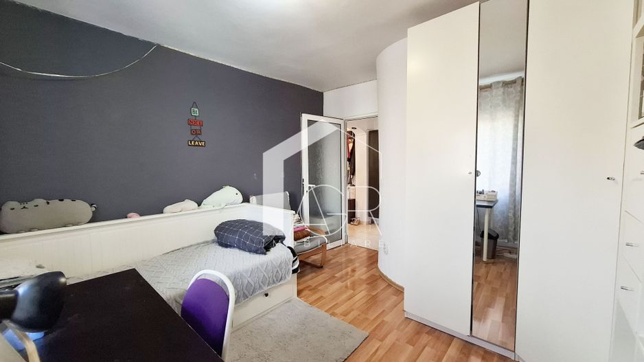 Apartament cu 3 camere, ultracentral - Poză 12