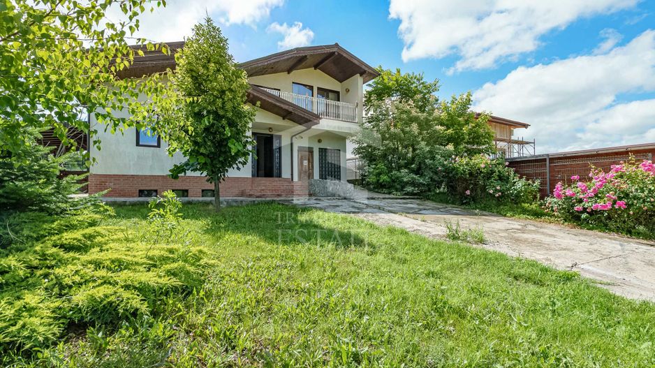Berceni Vila Individuala cu Teren de 1000 mp si Iaz - Poză 1
