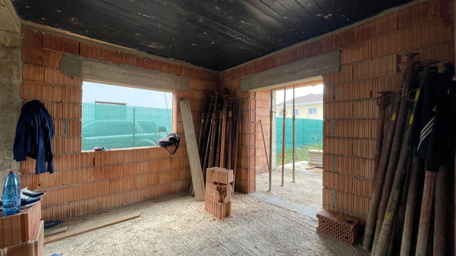 Duplex cu 5 camere, despărțit prin cameră tehnică-205.000€ |Urseni| - Poză 9