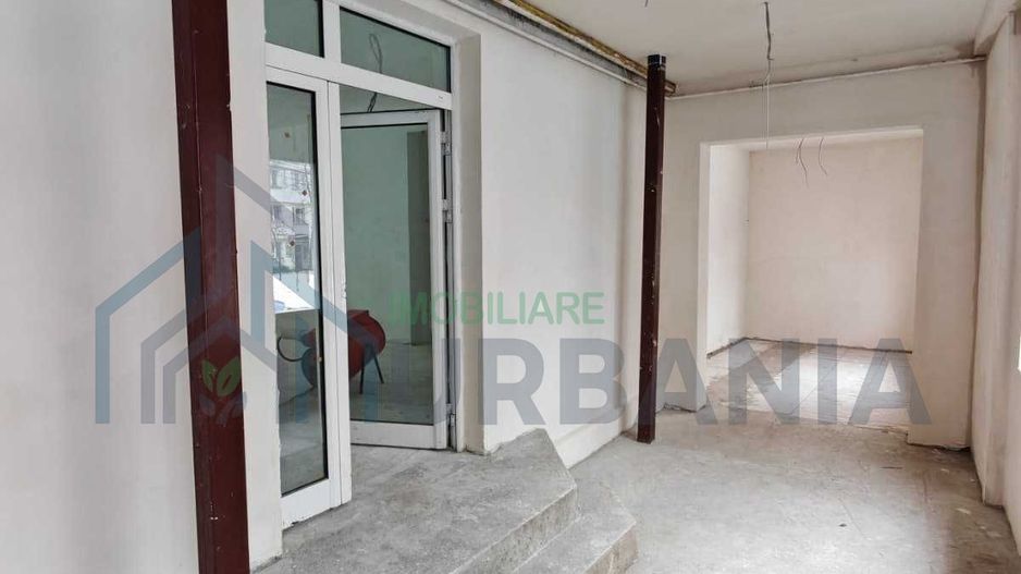 Spatiu comercial - Super Copou - 140mp utili + 30mp terasa acoperita - Poză 2