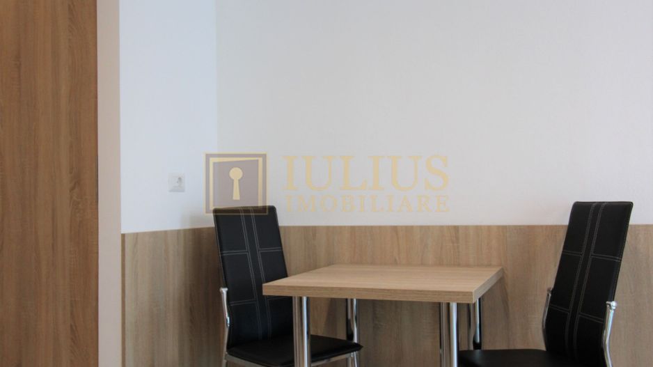 Încălzire în pardoseală, baia are fereastra. Loc parcare privat - Poză 11