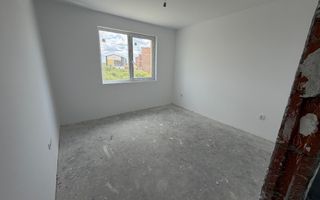 Etaj 1. Spatios. Decomandat. Bloc NOU - Poză 8