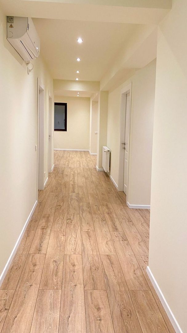 Vânzare vilă 8 camere | Grădină 500mp | 3 locuri de parcare - Poză 18