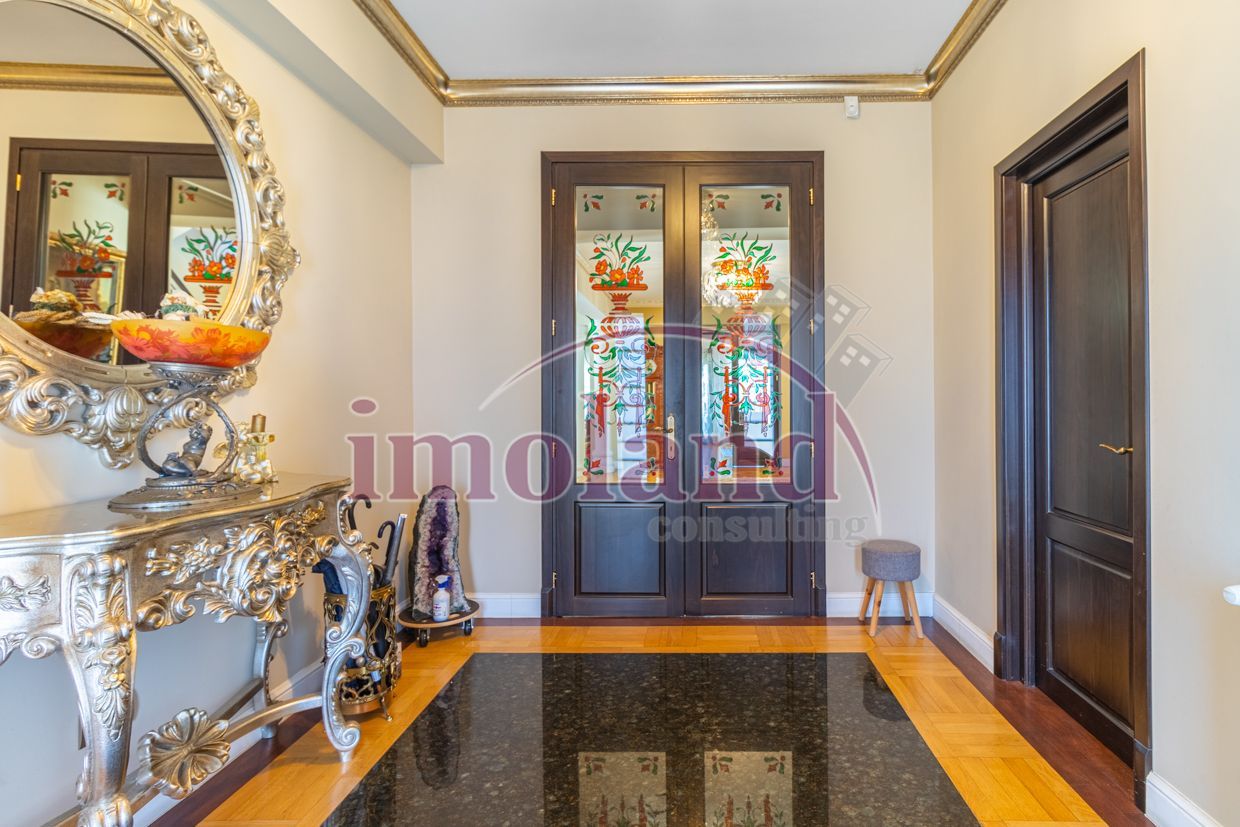 Vila cu piscina si garaj - 6 dormitoare - Pantelimon - Poză 4