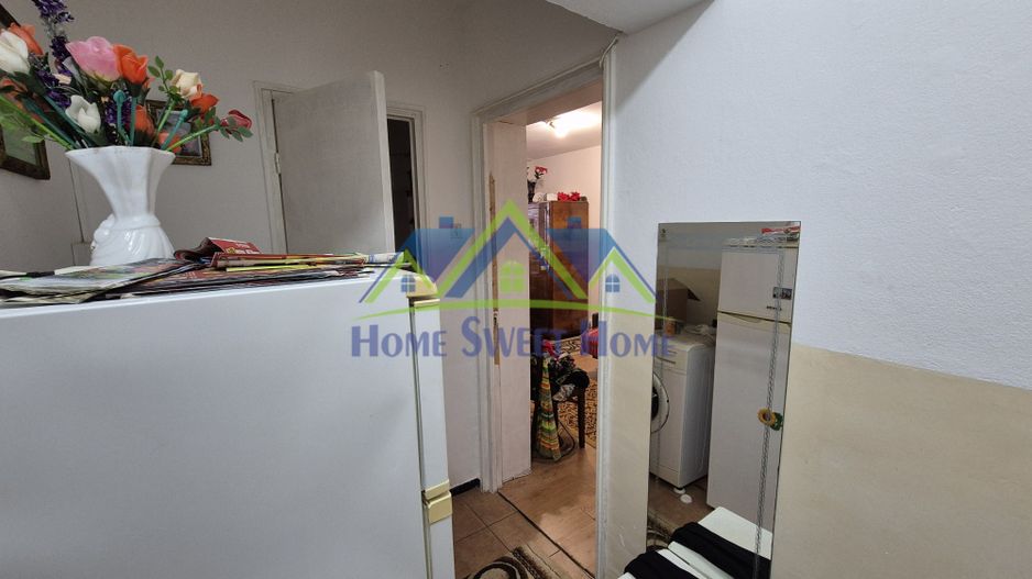 Vand apartament 2 camere, conf 2, zona Profi(A11), etaj 2, st-30mp! - Poză 1