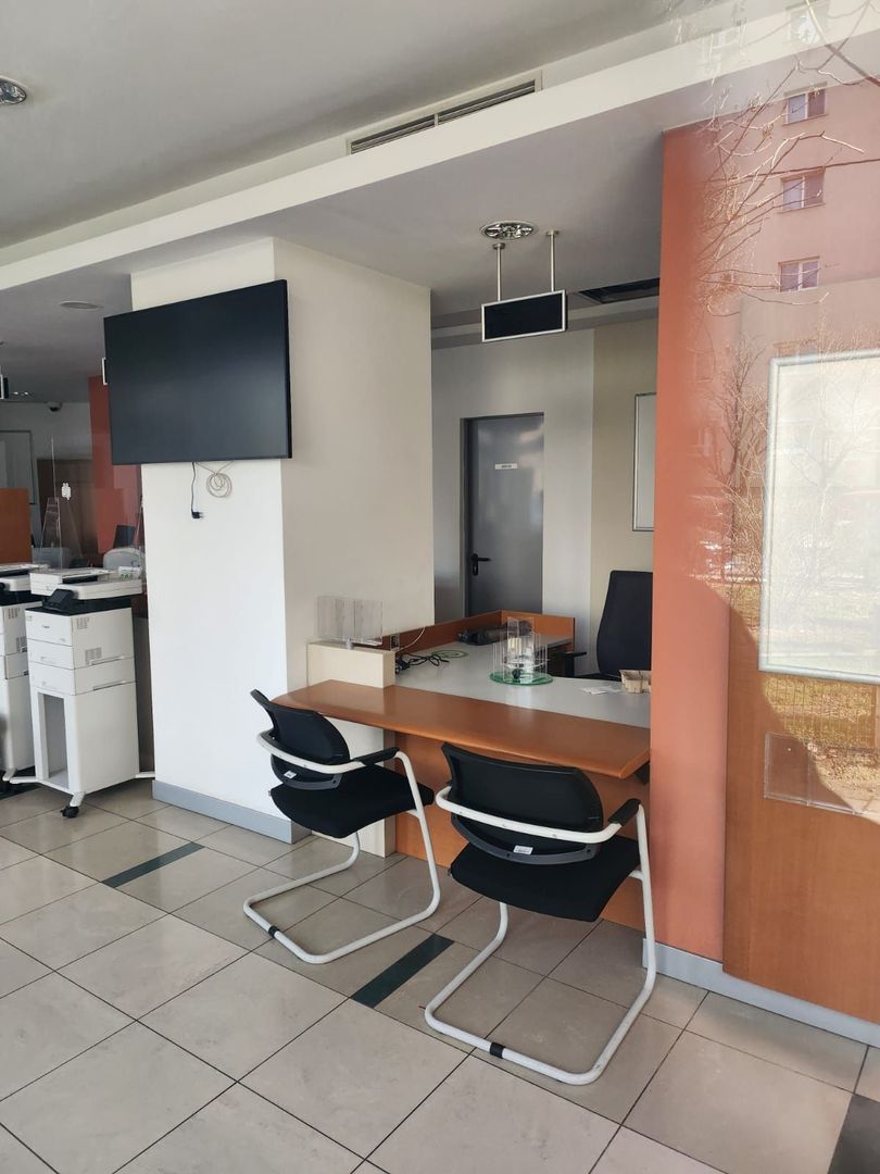 Spatiu Stradal Mihai Bravu 25 mp - Poză 11