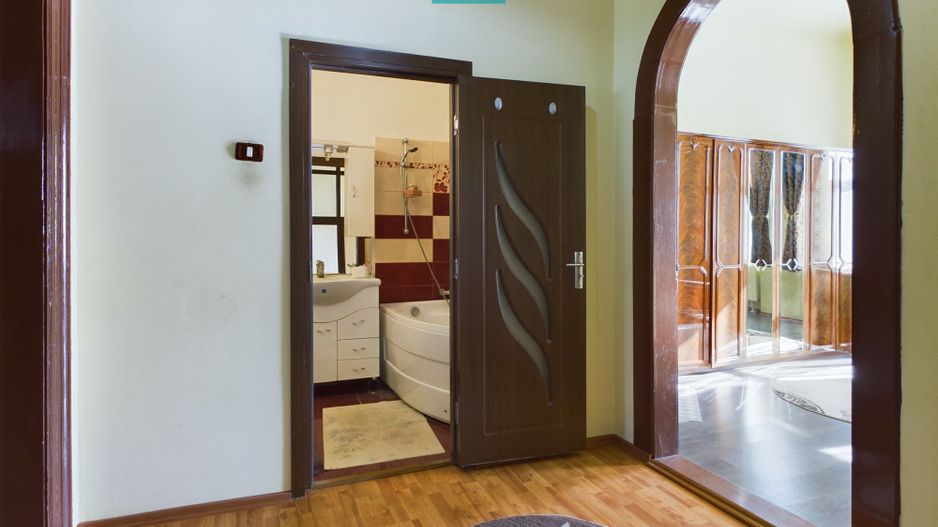 Conac cu poveste, Săvârșin - Poză 12