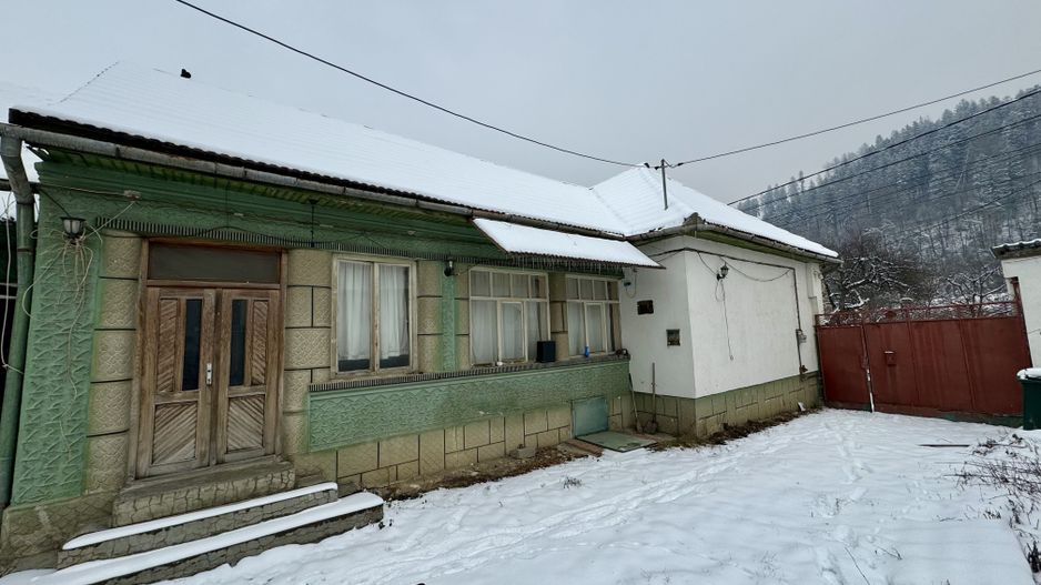 Casă Săsească autentică de vânzare în Râșnov | Teren 720 mp | toate utilitățile - Poză 10