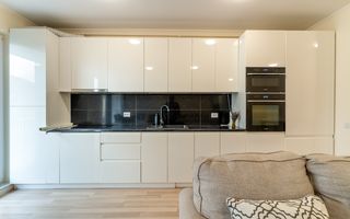 Apartament 2 camere, 55 mp + 2 balcoane, parcare, Aurel Gurghianu - Poză 2