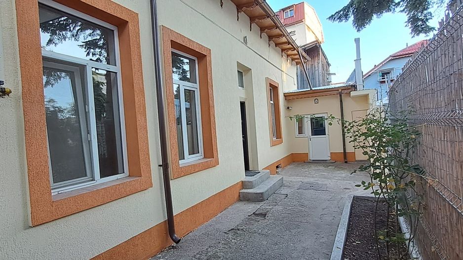 Tineretului, 2 camere + 20 mp curte, renovat 2024, acte disponibile - Poză 11