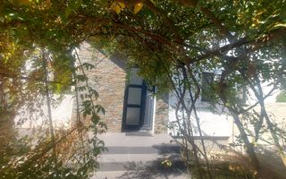 Vila duplex, semimobilata,3 camere, bucatarie inchisa,Comuna Berceni - Poză 3