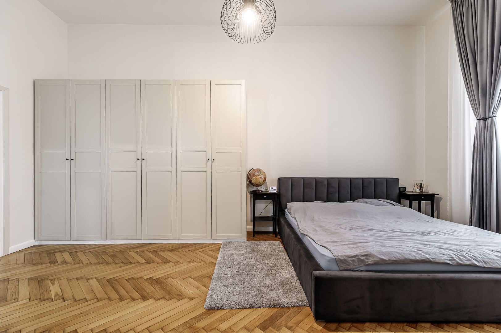 PROPRIETATE VÂNDUTĂ Apartament premium cu 3 camere Ultracentral - Poză 10