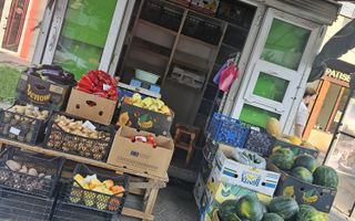 Tonetă pentru legume și fructe în zona Metalurgie, Iași - Poză 3