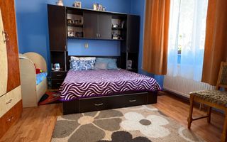 3 camere vila interbelică| Mansardă cu balcon | Unirii - Poză 1
