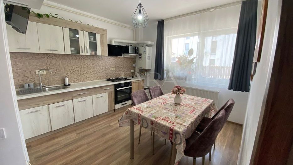 Apartament finisat, zona Porii, Floresti. - Poză 1