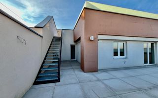 Penthouse cu 3 camere LA CHEIE, cu terase de 200mpu, zona Calea Surii Mici - Poză 3